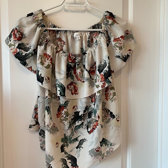 Wilfred off the shoulder floral top Medium - Picture 3 of 6